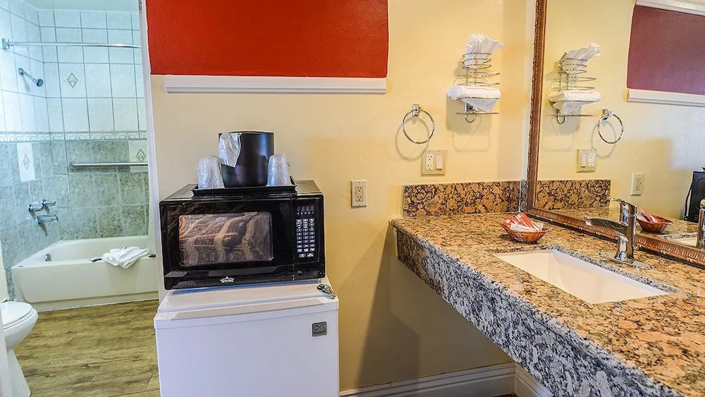 Aqua Venture Inn