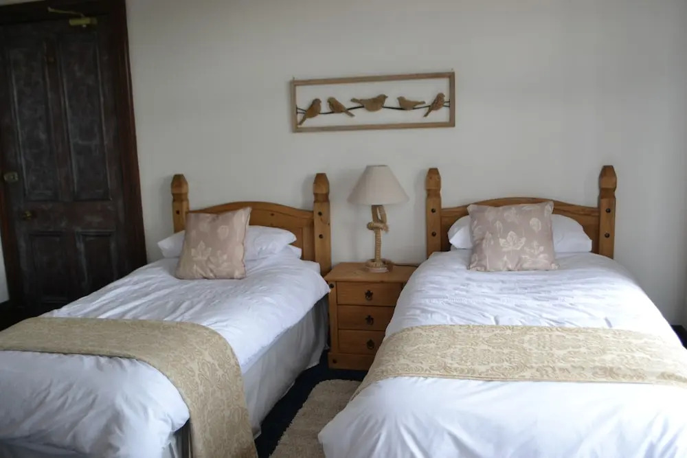 Redhall Arms Hotel