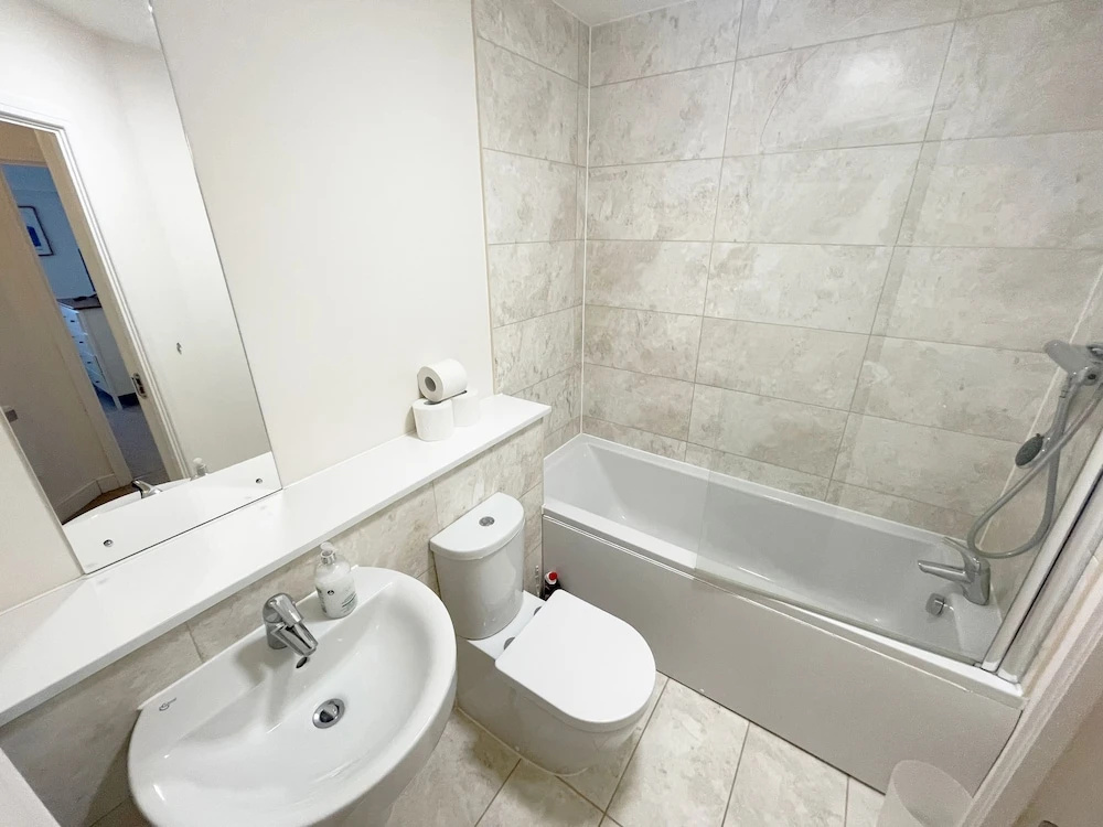 Continental Apartments Farnborough Buisness Park