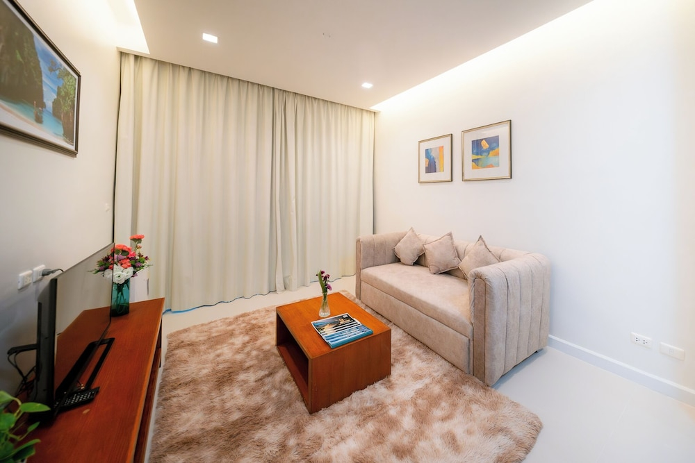The Pelican Residence & Suites Krabi