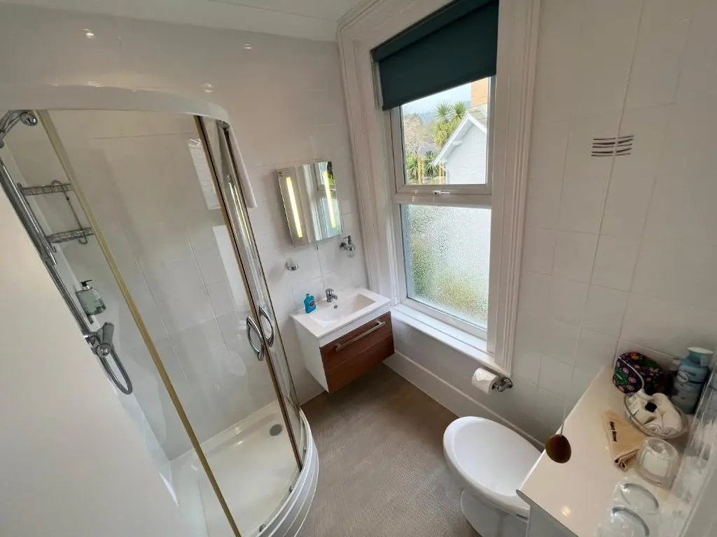 Birkdale Guest House