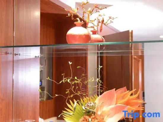 Longkou Nanshan Castle Hotel