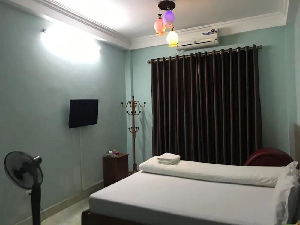 Spot On 1020 Mai Linh 2 Motel