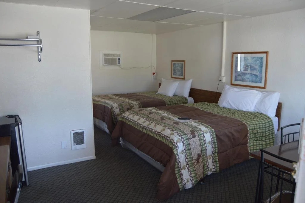 Newport Antler Motel
