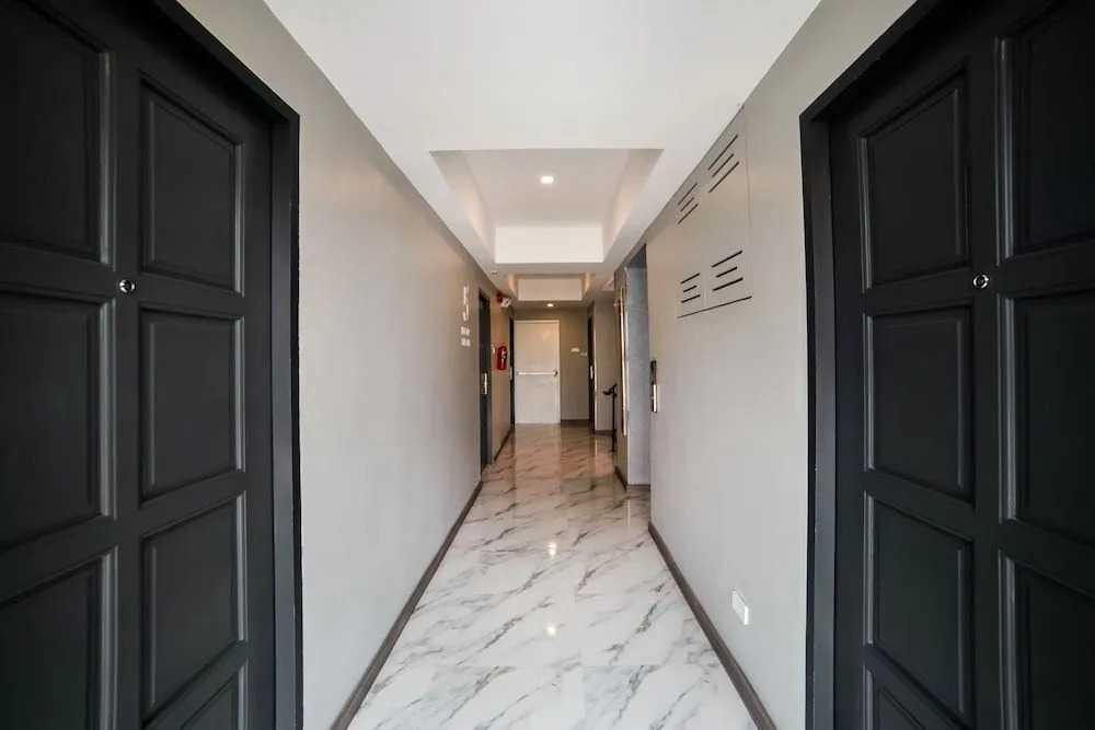 RoomQuest Sukhumvit36 BTS Thonglor