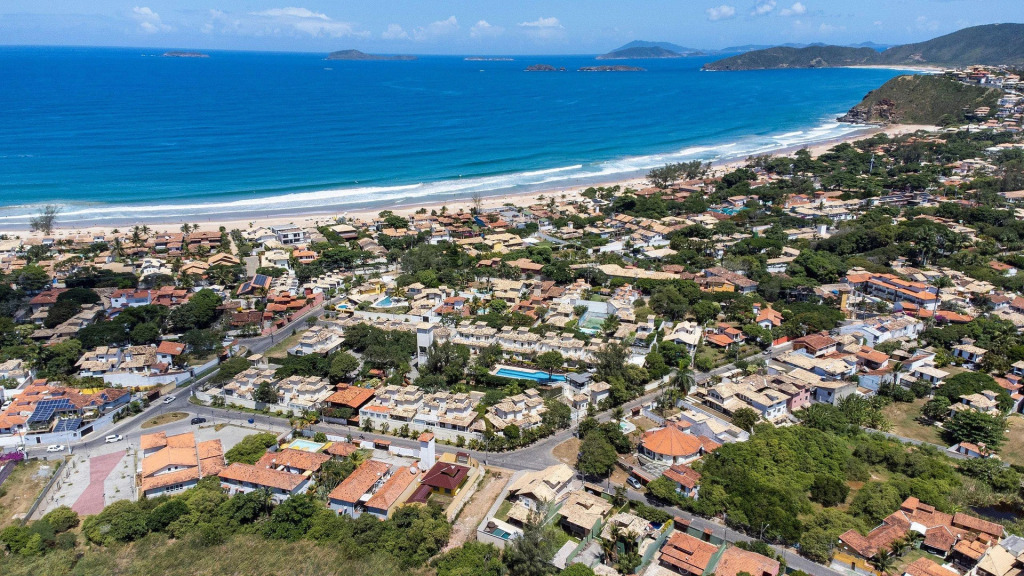 Duplex em Geribá c/4 Suítes e Área Gourmet | LG 04