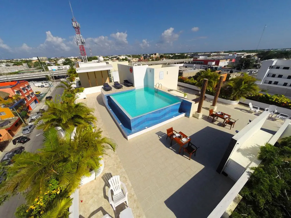 Angelos Hotel