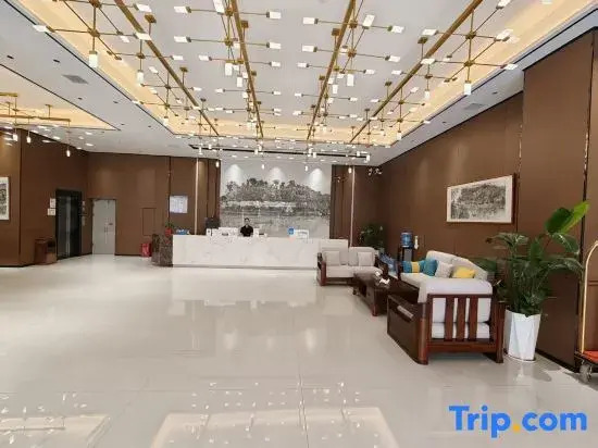 Longyue Hotel
