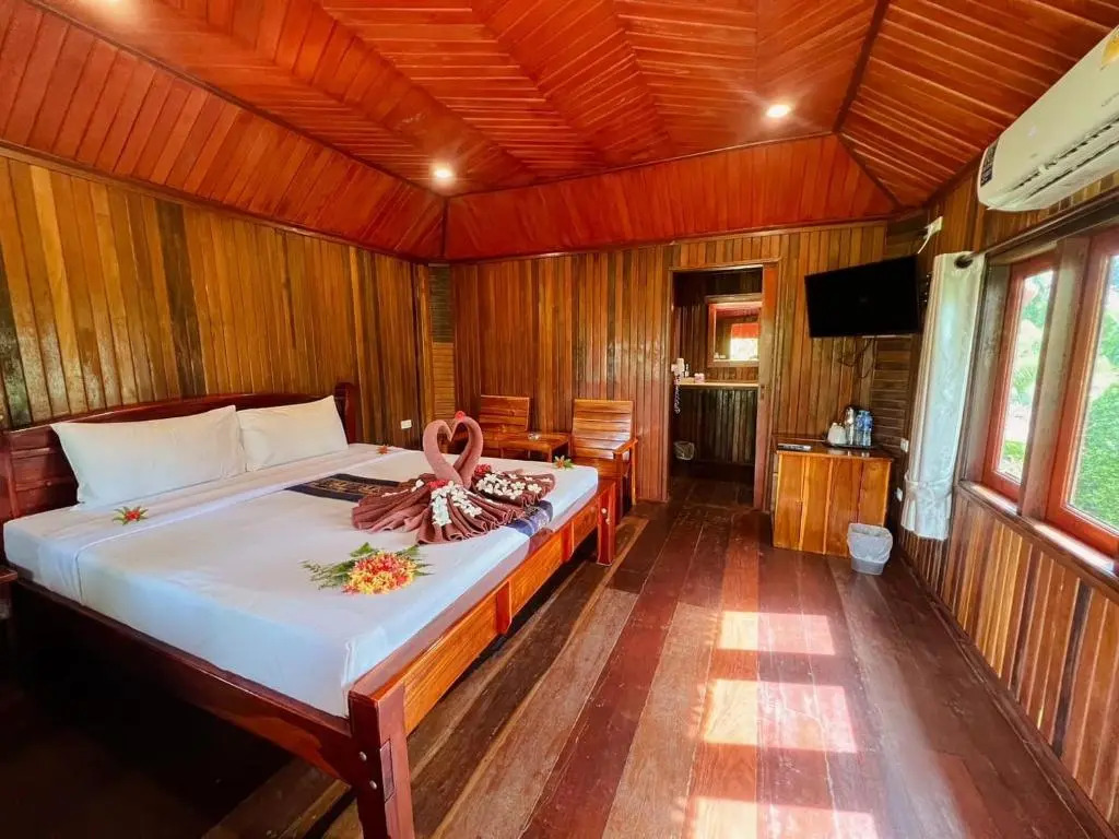 Diamond Beach Resort