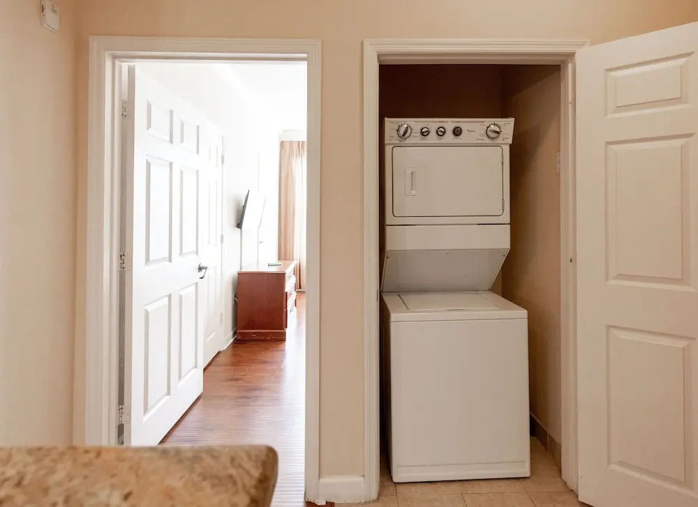 1351tt Unit 8407 - Tuscana Resort 2 Bedroom Condo by RedAwning