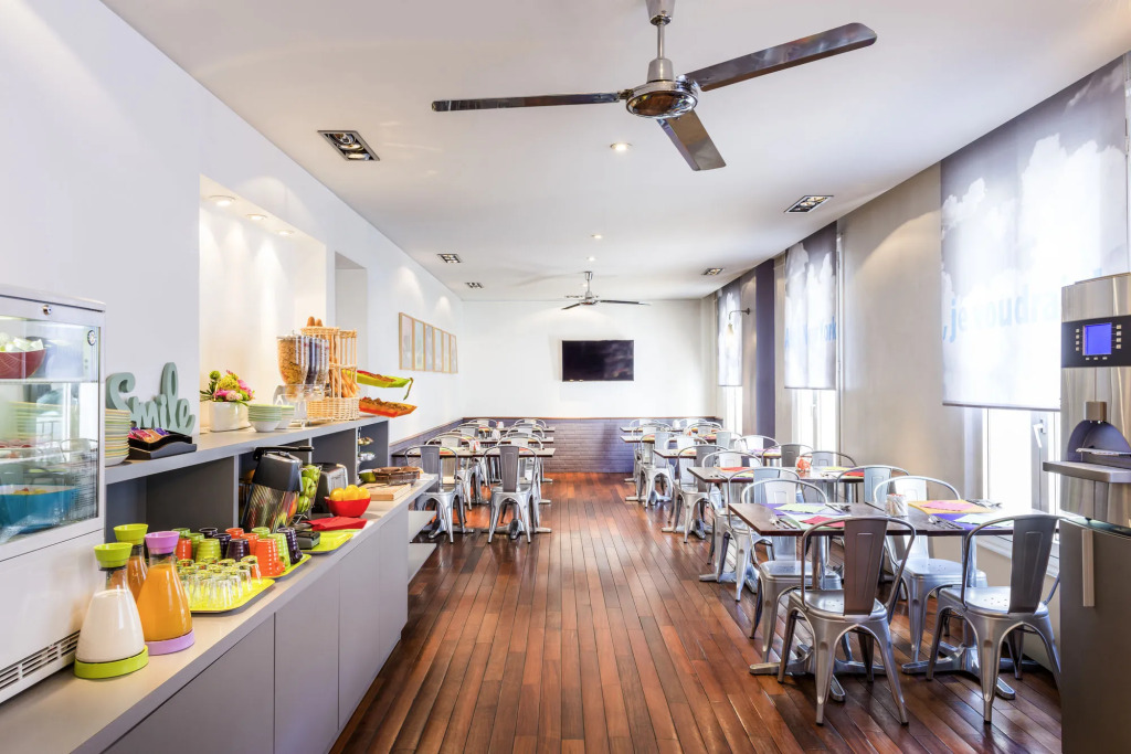 Отель ibis Styles Asnieres Centre