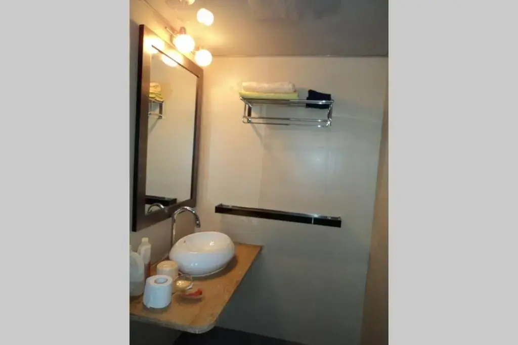 10 Jer Villa 2BHK
