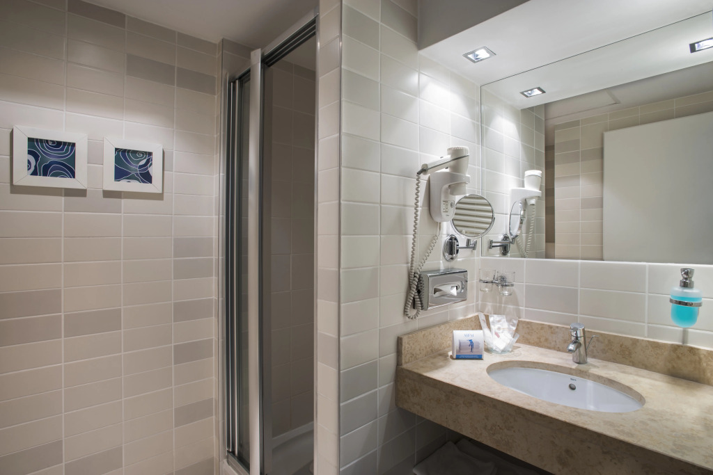 Atrium Hotel by Mellow Mood Hotels
