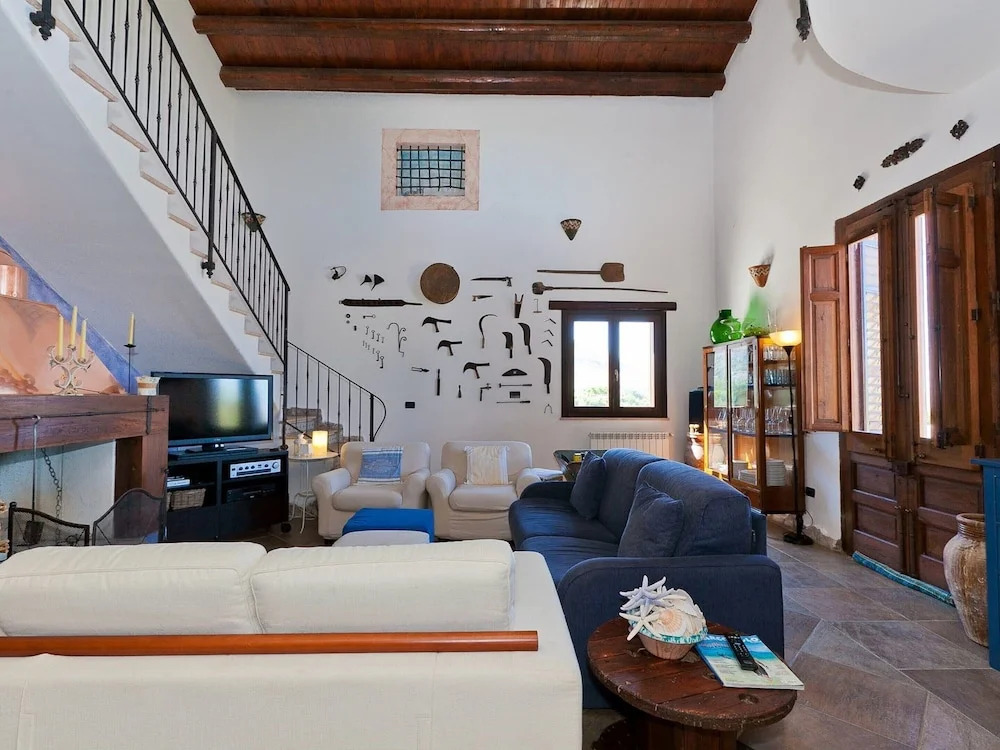 Holiday Home With Pool, Sicily