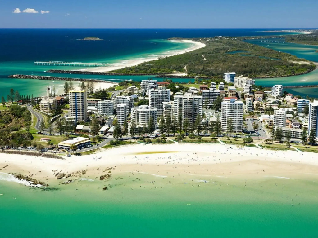 Point Danger Lodge unit 10 - Centrally located one bedroom Studio