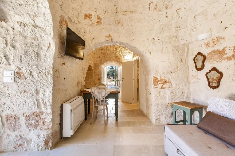 3360 Trulli Pangi by Perle di Puglia