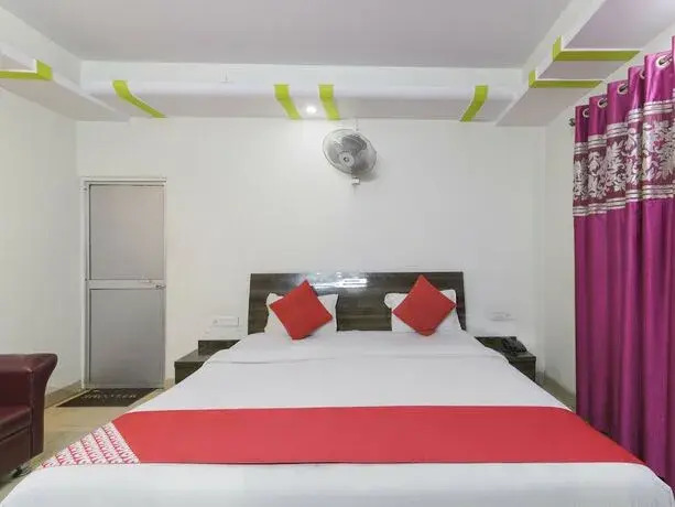 Hotel Chandra Deep