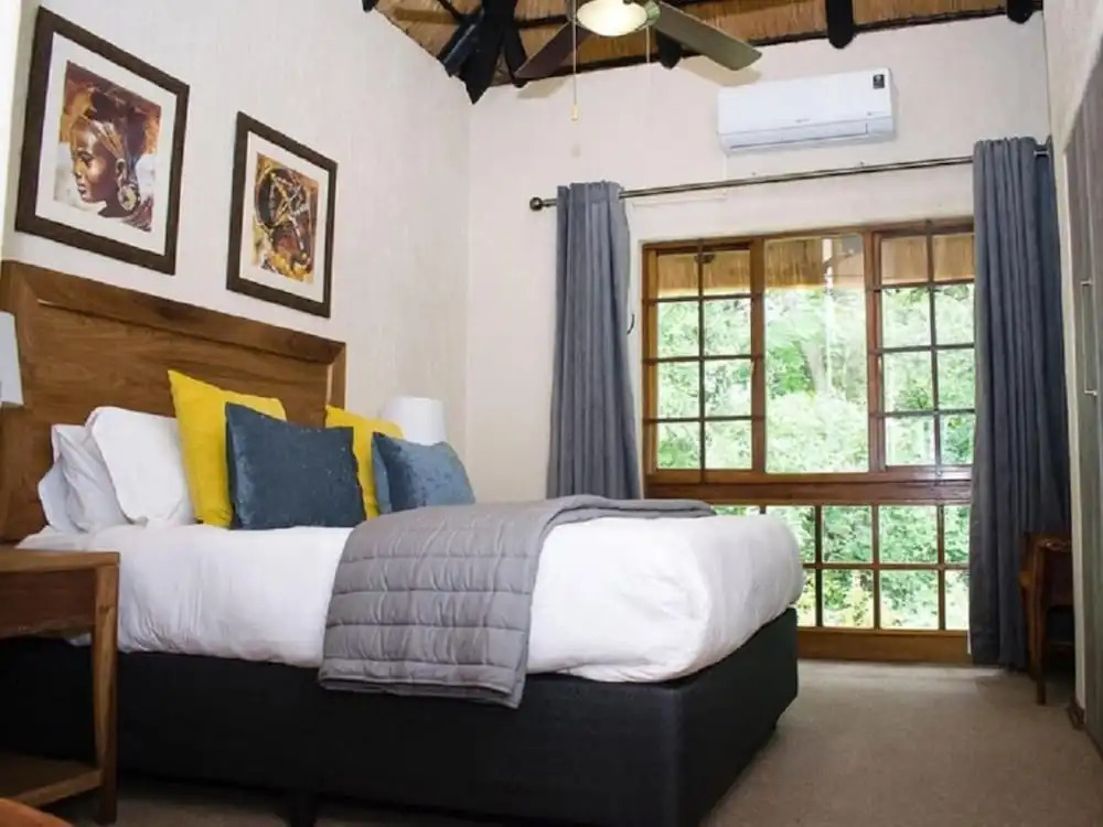 INYAMATANE LUXURY LODGES at Kruger Park Lodge