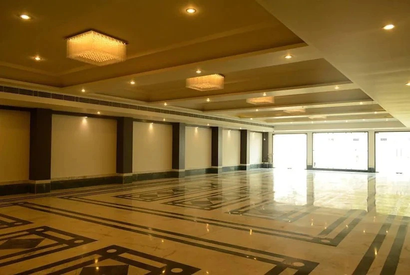 Royal Windsor Hotel