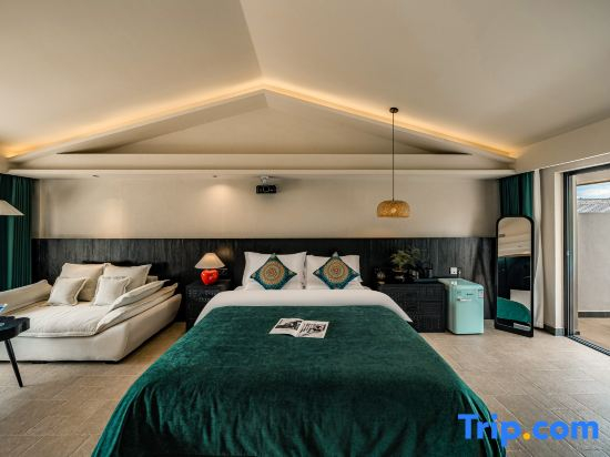 Cangmi Muye Designer Resort Manor (Lijiang Ancient City Branch)
