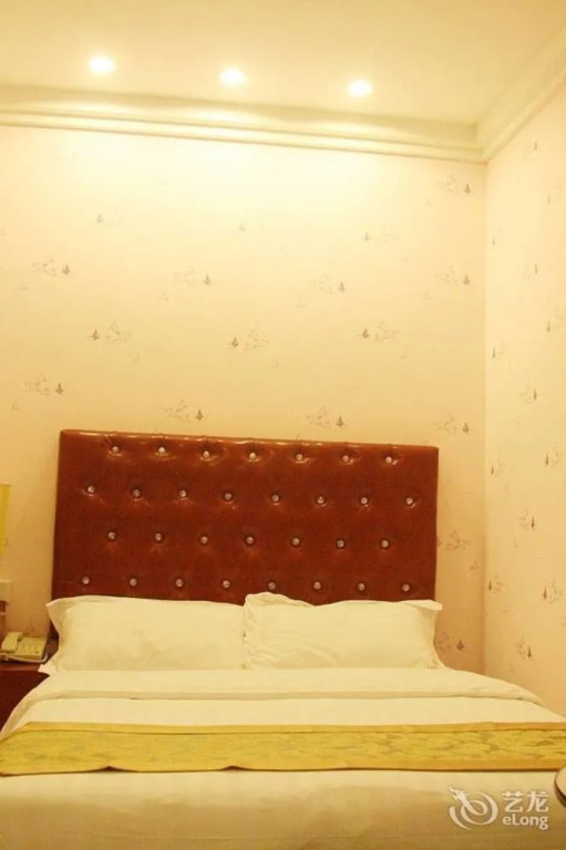 Xiamen Kellywood Hotel