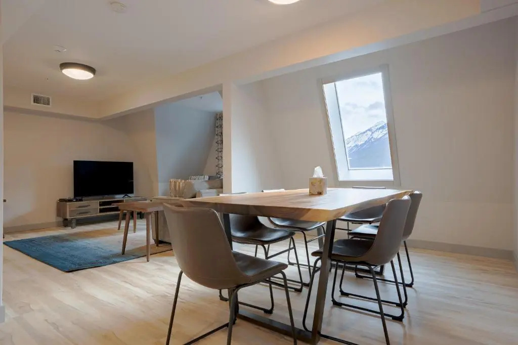 Basecamp Suites Banff
