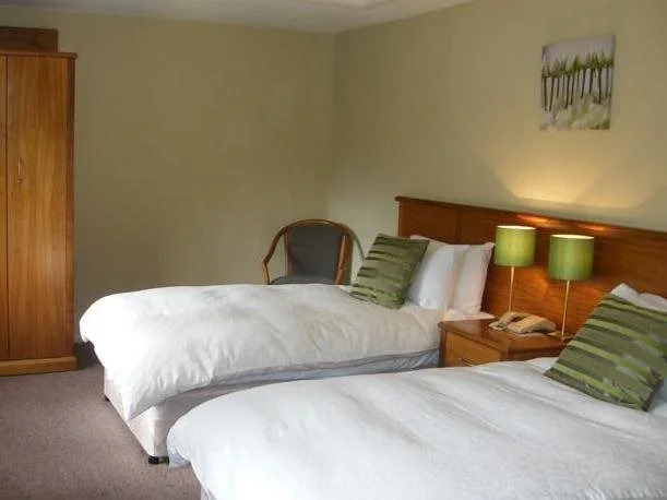 Tumbling Weir Hotel