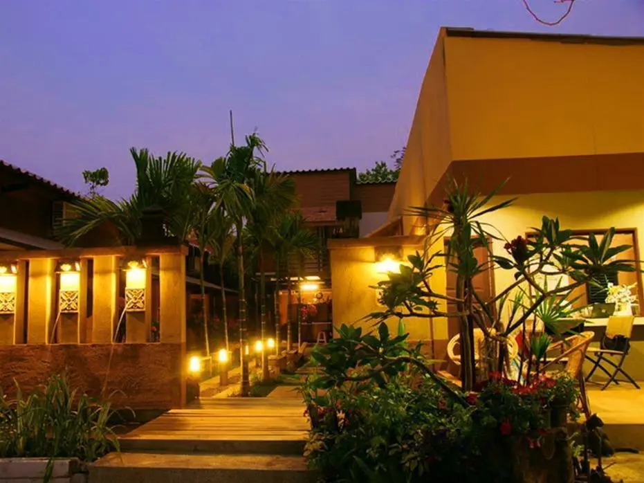 Koko Palm Inn
