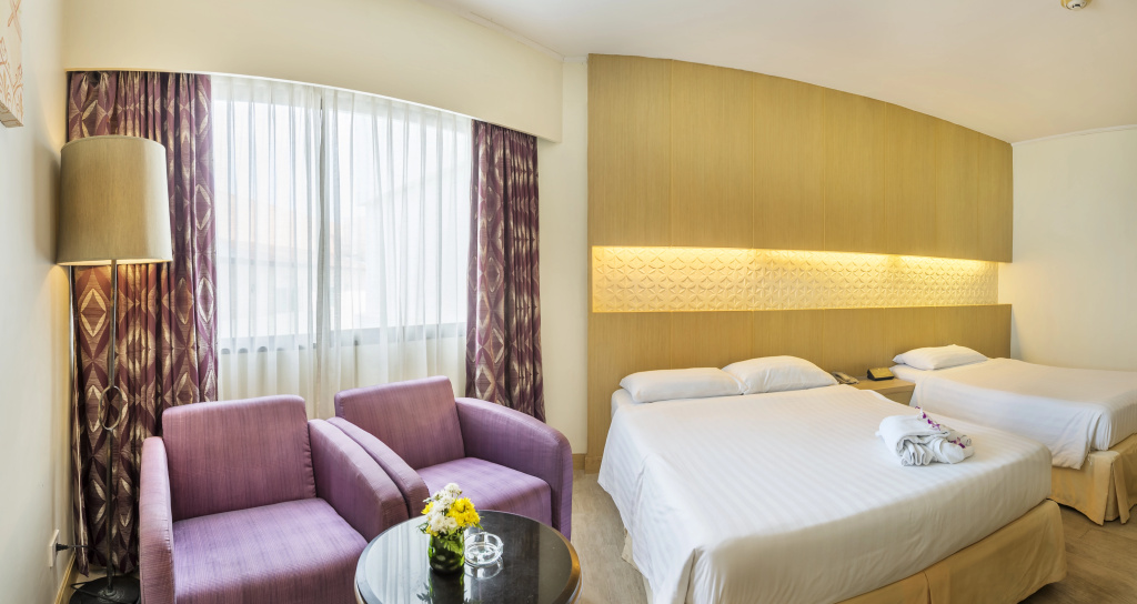 Jomtien Palm Beach Hotel & Resort - Family-Friendly