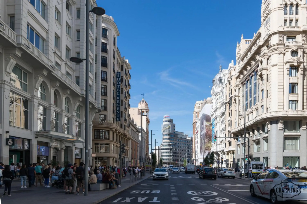 Gran Vía Callao - Stunning views in the heart of Madrid
