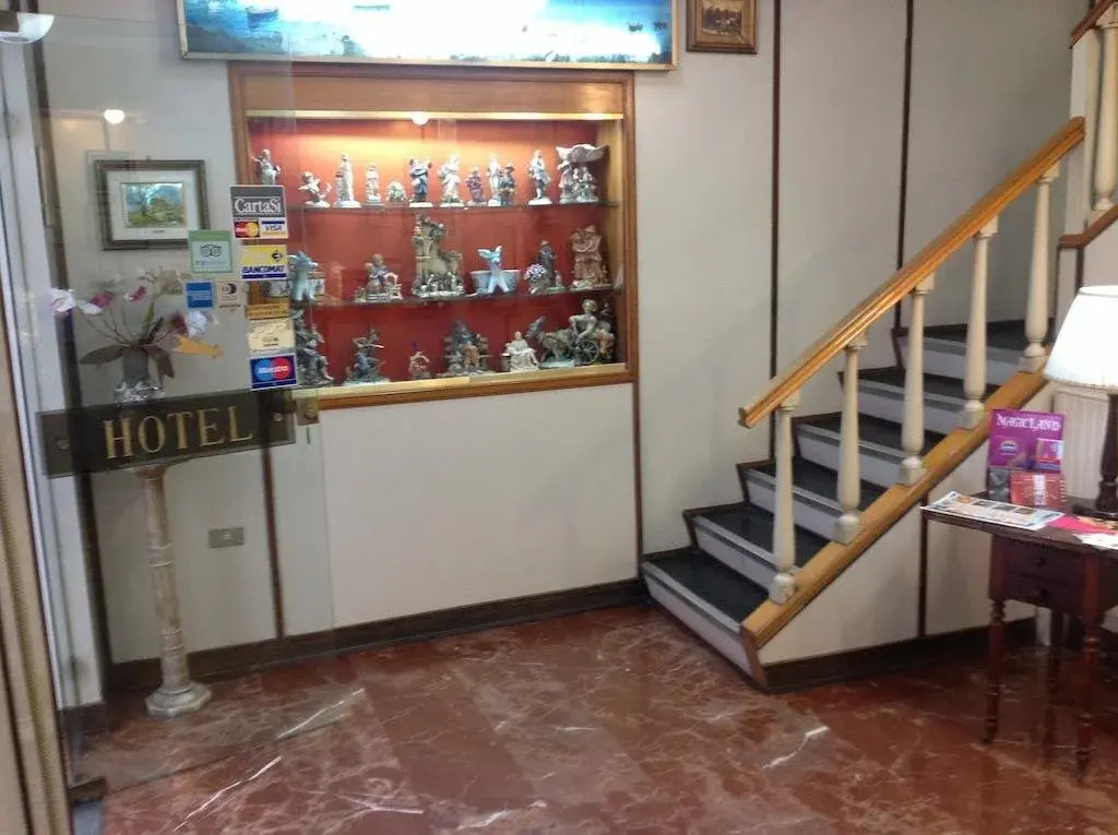 Hotel Odeon Napoli