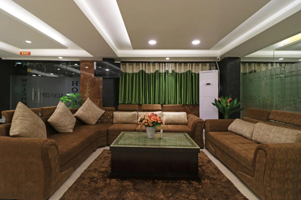 Capital O 10316 Hotel Sun View International