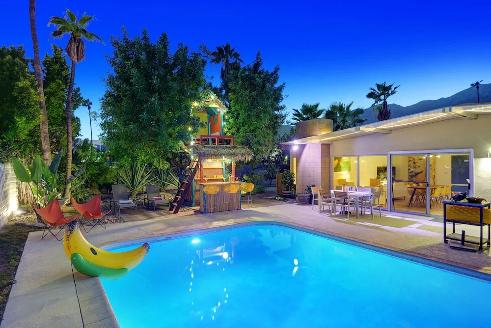 Banana Cabana Palm Springs Three Bedroom House