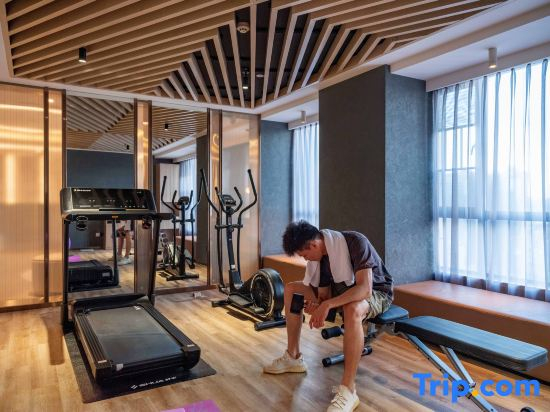 Orange Hotel (Changsha Wanjiali International Mall Huoju Village Subway Station Branch)