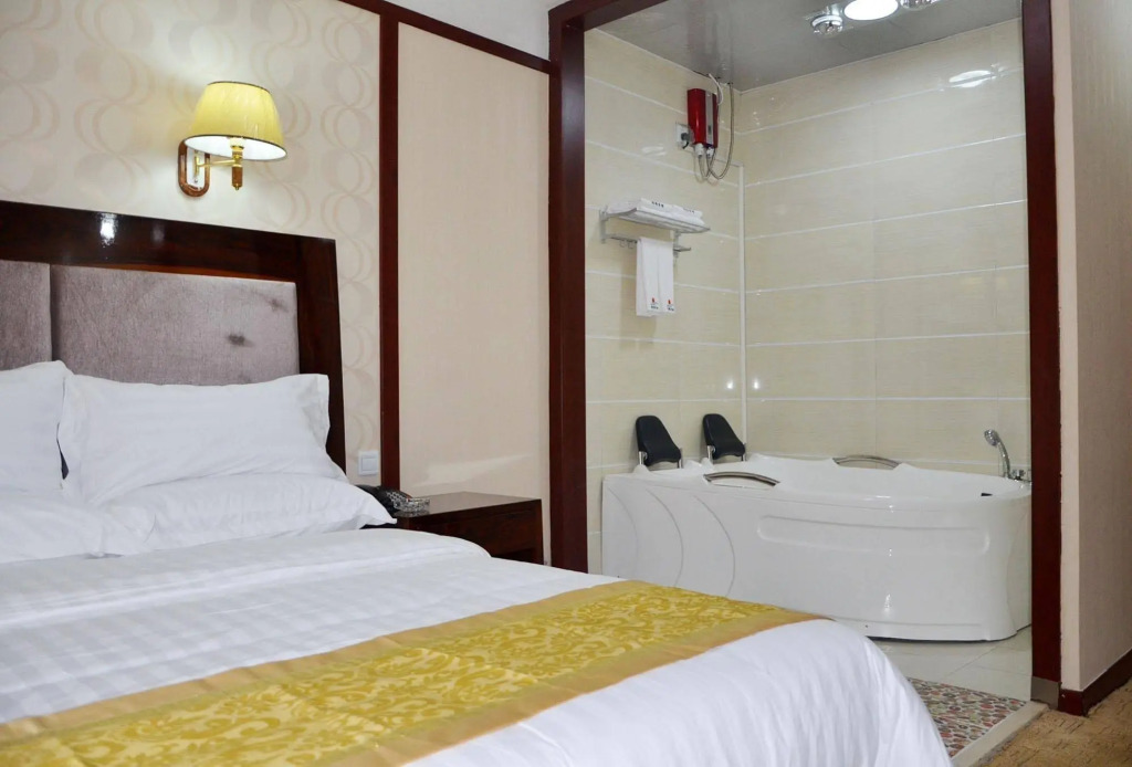 Jinxiu Qiancheng Business Hotel