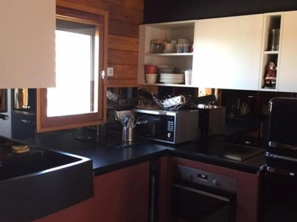 Chalet cosy 6/8 pers. près des pistes avec équipements complets et parking gratuit - FR-1-602-92
