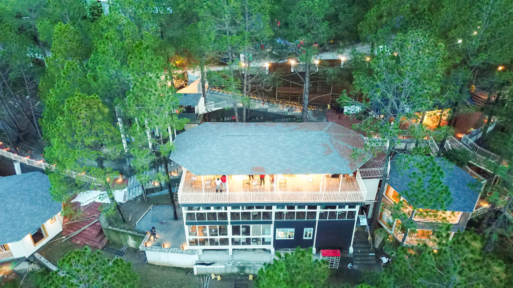 The Woods Retreat