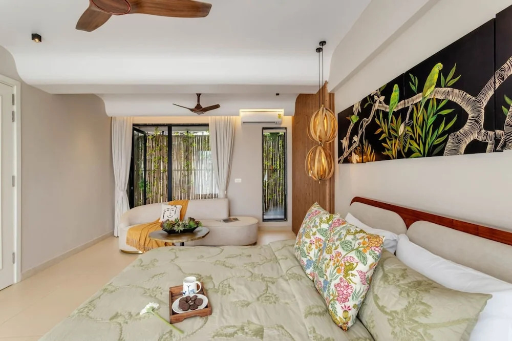 HIREAVILLA Villa Orann - Luxury 5BR in the heart of Vagator