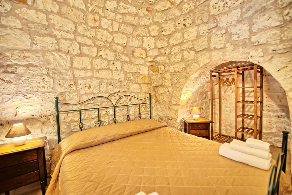 Trullo Santo Stefano by PosarelliVillas