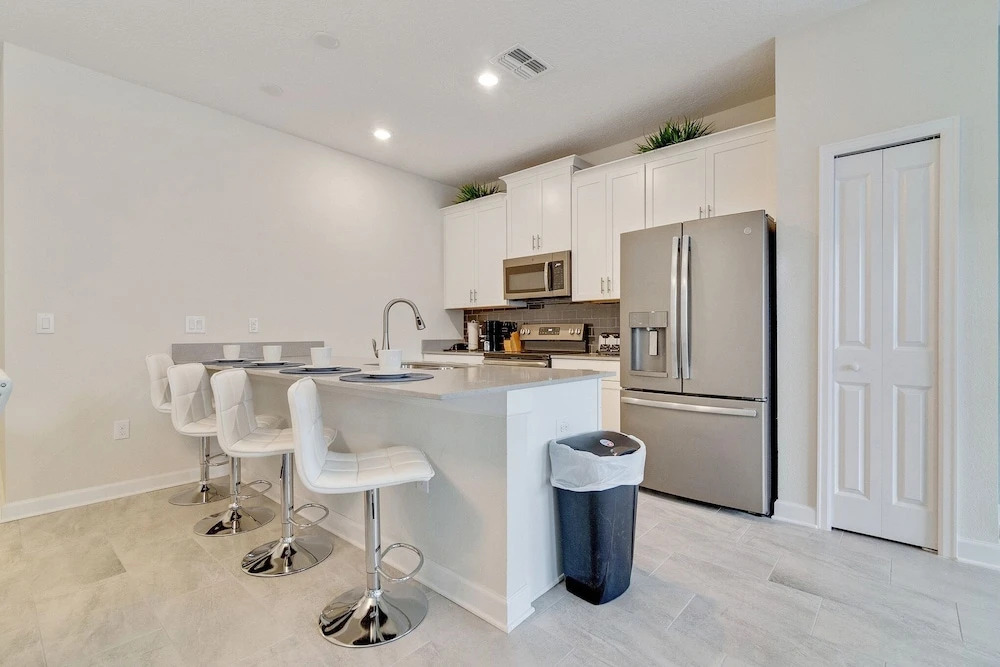 1551sbd - The Retreat At Championsgate 5 Bedroom Townhouse by RedAwning