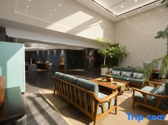 Urba S Hotel (Yili Xinyuan Kaiyuan Food Plaza Branch)