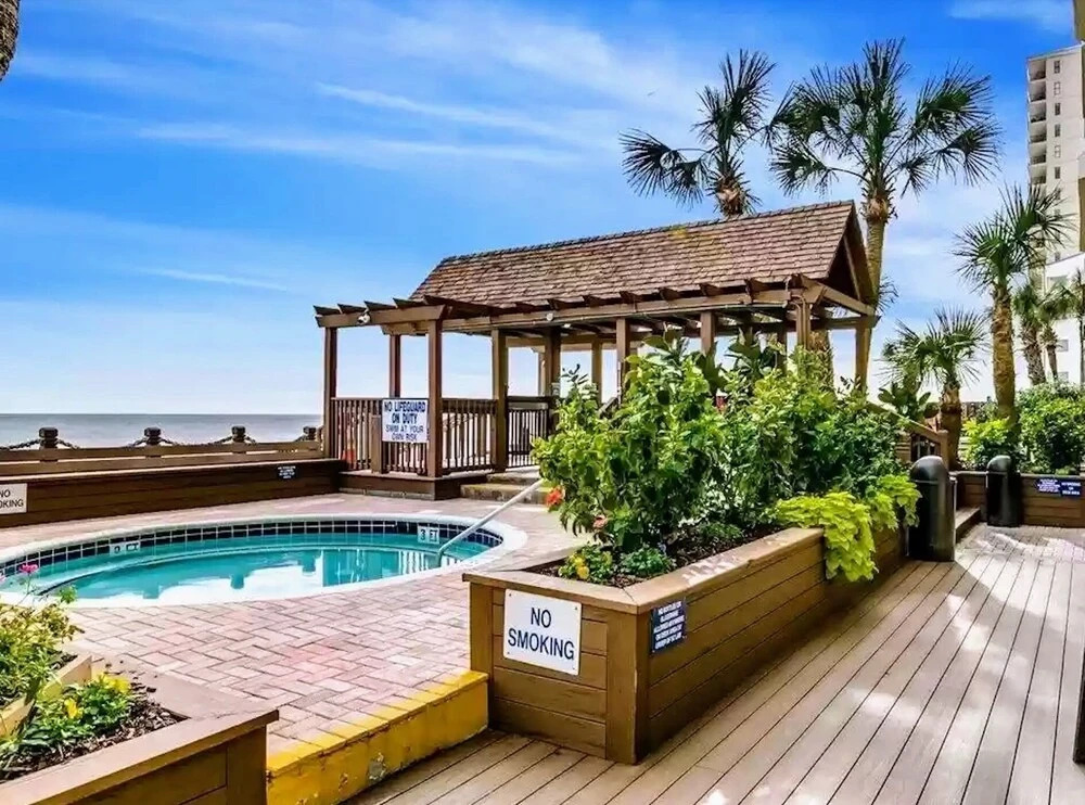 1108 Waters Edge Resort 1 Bedroom Condo by Redawning