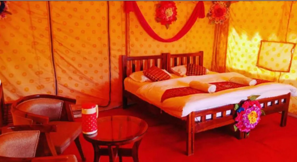 Melody Moon Desert Camp