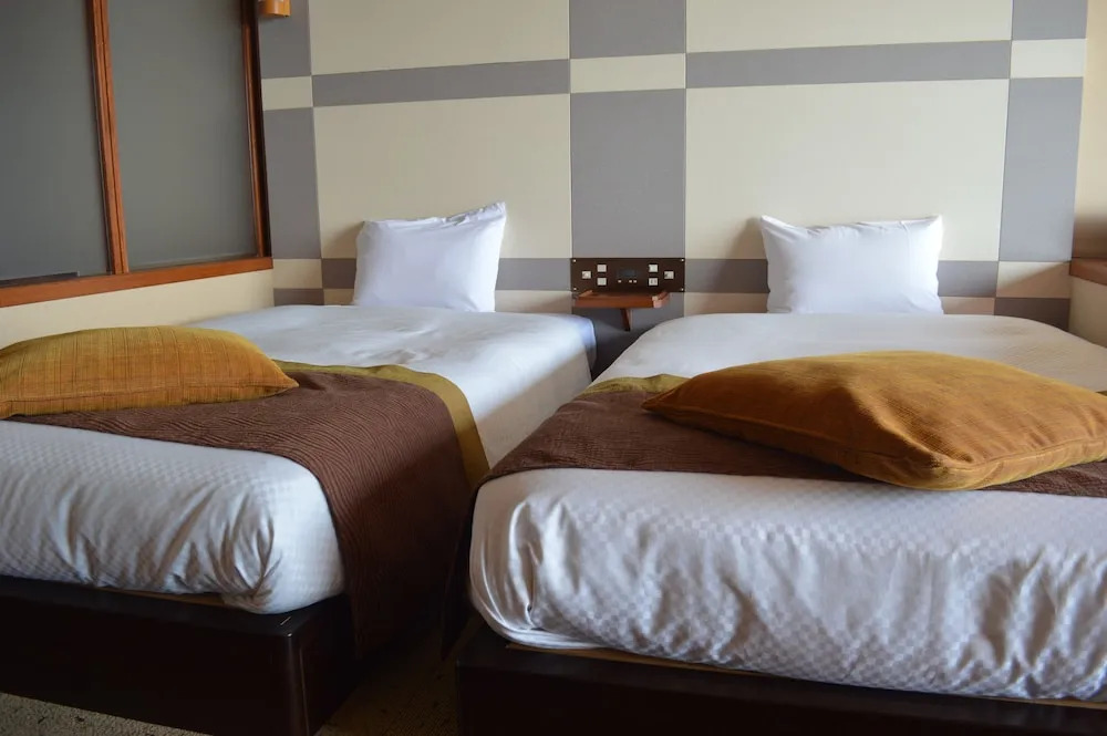 Tenku Hotel Kairo