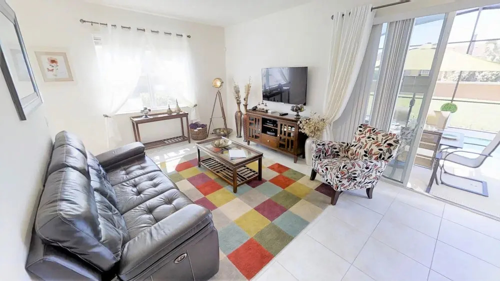Bella Vida - 470 Las Fuentes Dr