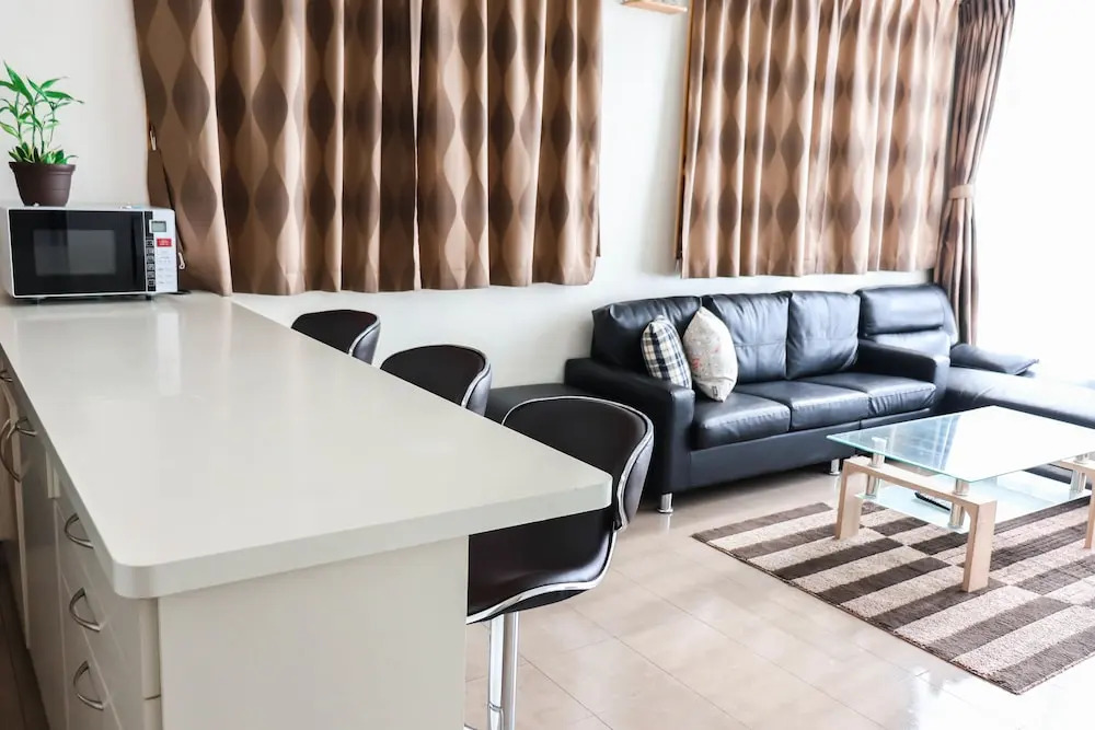 Condominium Hotel Mihama Upi