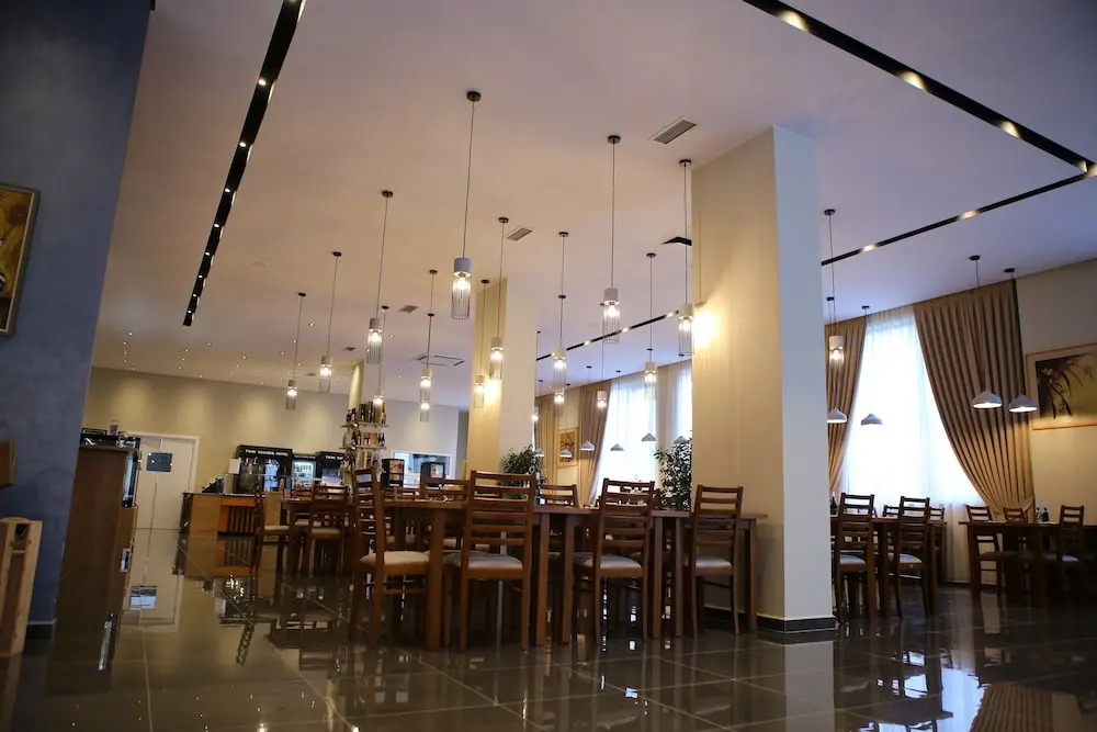 Twin Towers Hotel City & Beach Resort