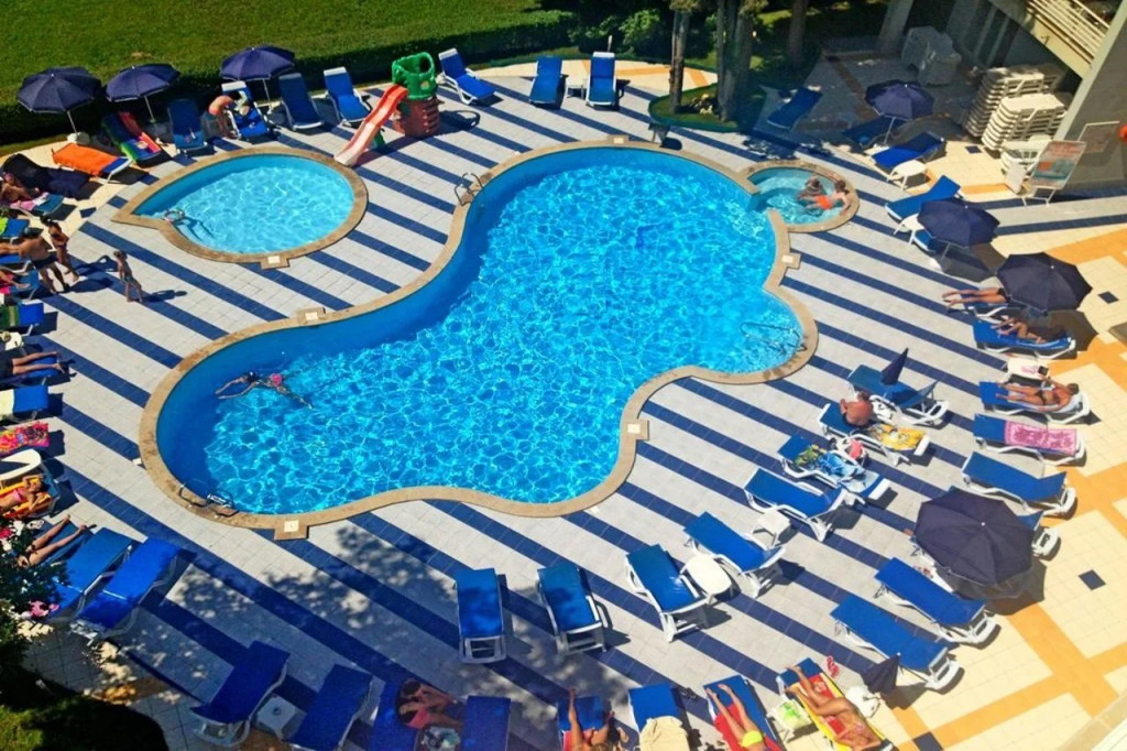 Kalofer Hotel