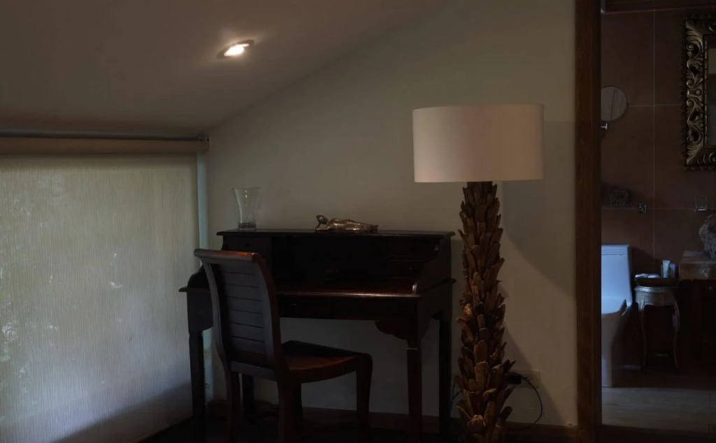 Hotel Chateau Physique
