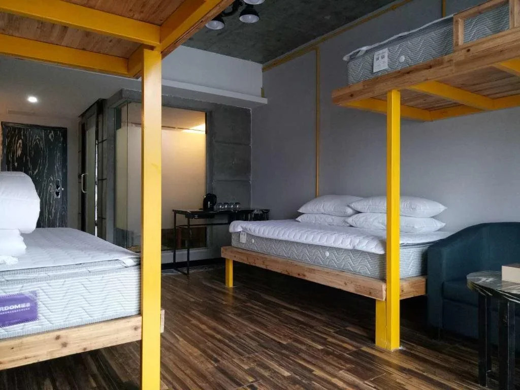 Mr F Boutique Hotel